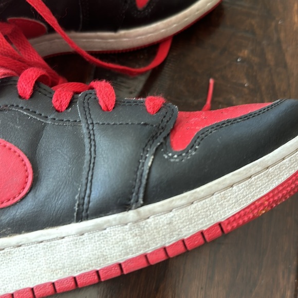 Air Jordan Mid 1 - Picture 7 of 10